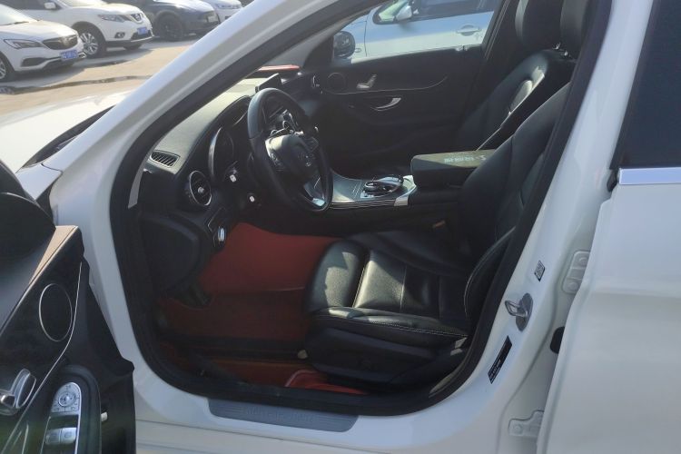 奔驰C级 2018款 C 180 L 时尚型运动版局部细节19