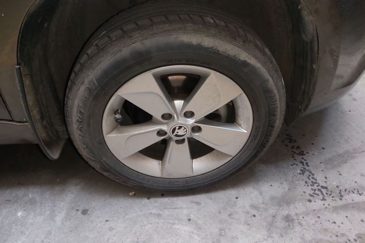 斯柯达 Yeti 2017款 TSI280 DSG车享兄弟版车身外观10