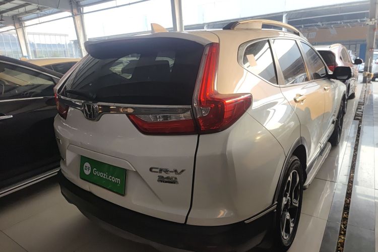 本田CR-V 2019款 240TURBO CVT四驱尊贵版 国V车身外观7