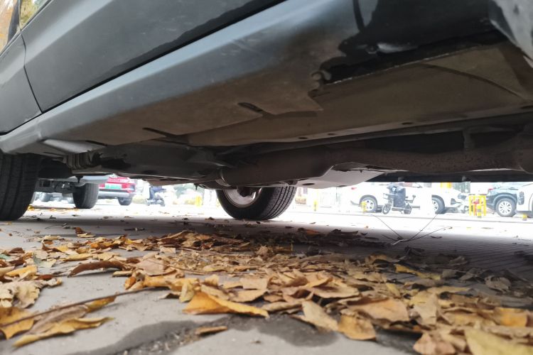 陆风X7 2015款 2.0T 全景尊贵版局部细节9001