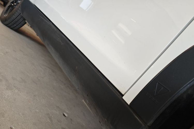 奇瑞 小蚂蚁 2022款 甜粉款 半糖版 磷酸铁锂 30kW 301km局部细节9001