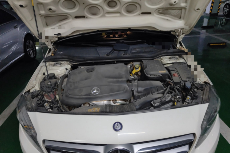 奔驰A级(进口) 2015款 A 200 时尚型局部细节24