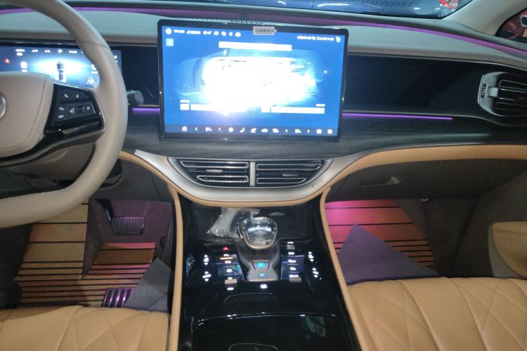 腾势D9 2024款 DM-i 980 四驱旗舰型局部细节16