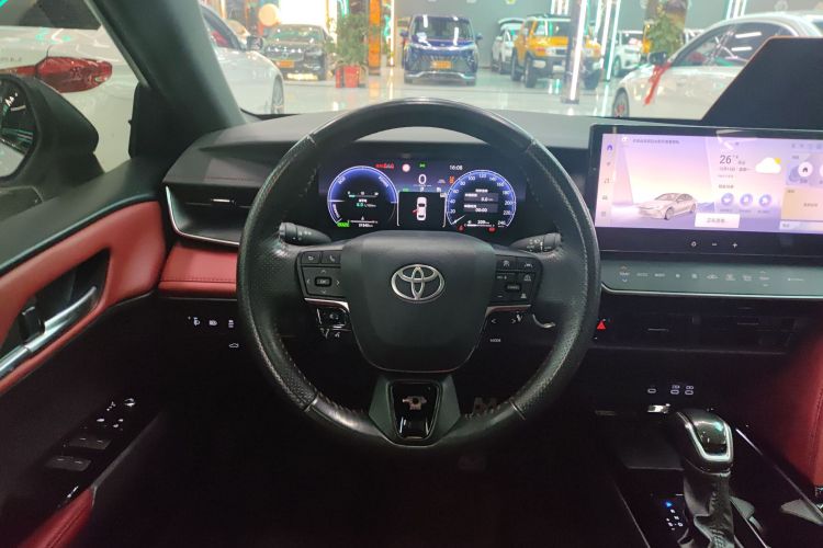 丰田 凯美瑞 2024款 双擎 2.0HXS 运动Plus版局部细节13
