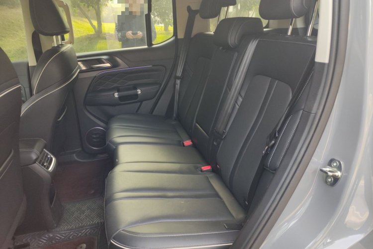 坦克300 2023款 越野版 2.0T 征服者中控内饰21