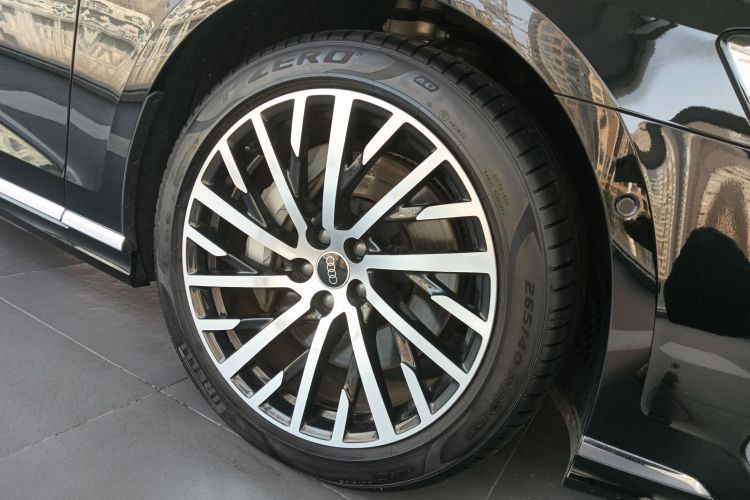 奥迪A8 2024款 A8L 55 TFSI quattro 旗舰型车身外观6007