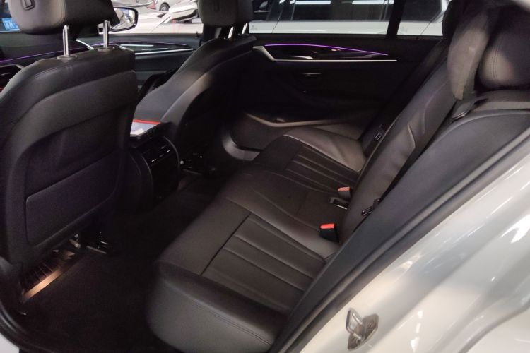 宝马5系 2018款 525Li M运动套装中控内饰7004