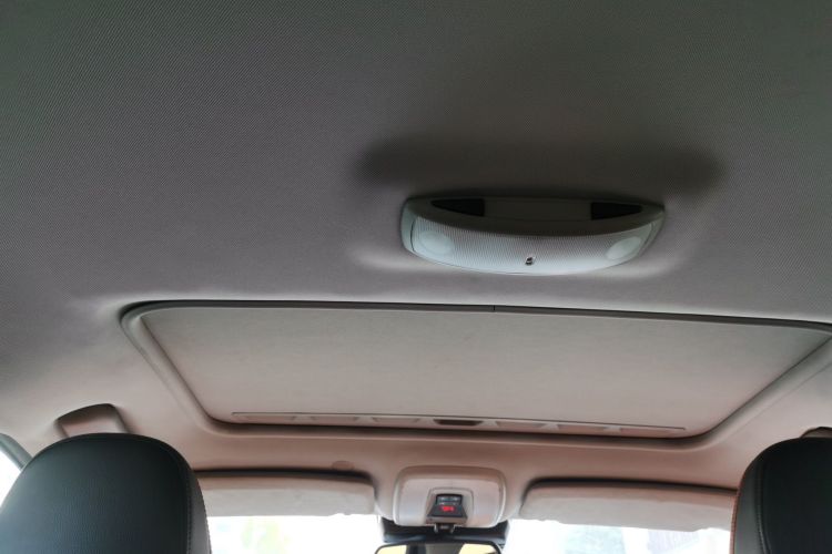 沃尔沃S60 2014款 S60L T5 智越版中控内饰22