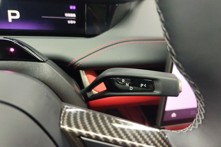 小米汽车 小米SU7 2024款 四驱超长续航高阶智驾Max版局部细节18