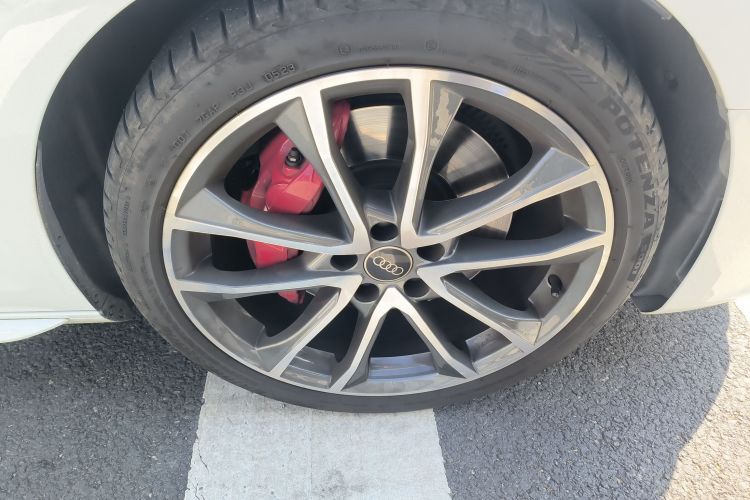 奥迪S4 2022款 S4 3.0TFSI车身外观10