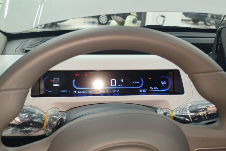 吉利银河 2024款 熊猫mini 200km 耐力熊局部细节14