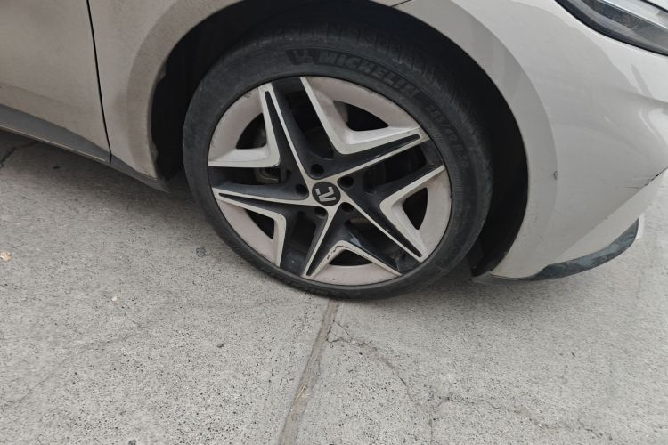 飞凡汽车 飞凡F7 2023款 进阶版车身外观10