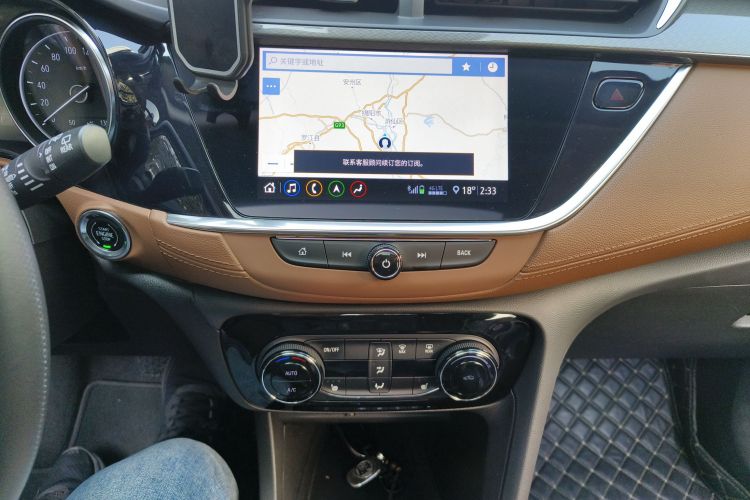 别克 昂科拉GX 2020款 20T CVT两驱旗舰型中控内饰16