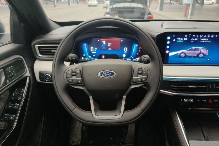 福特 探险者 2024款 2.3T EcoBoost 四驱ST-LINE 6座局部细节13