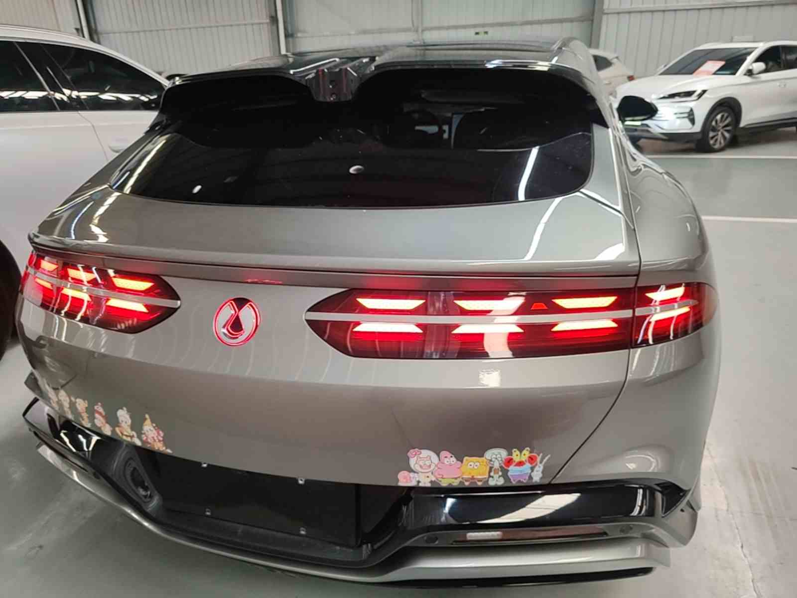 腾势Z9GT 2024款 1100四驱Pro版(3)