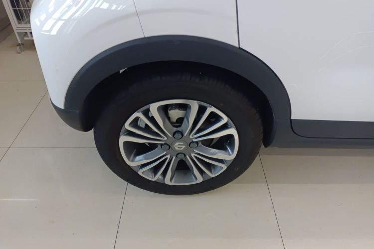 零跑汽车 零跑T03 2024款 403舒享版车身外观6008