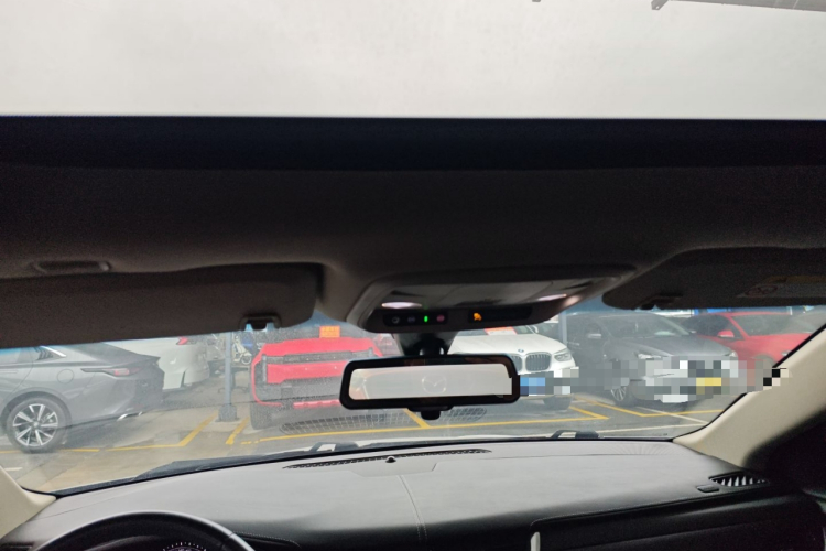 凯迪拉克XTS 2018款 28T 技术型中控内饰22