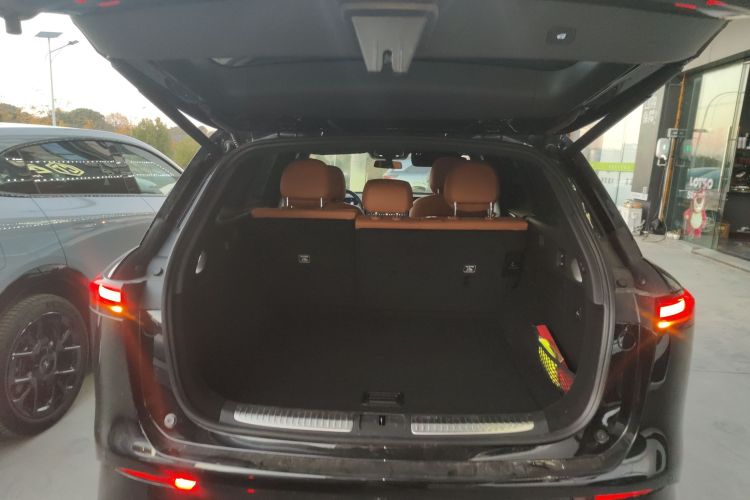 小鹏G9 2024款 702 Pro机舱底盘23