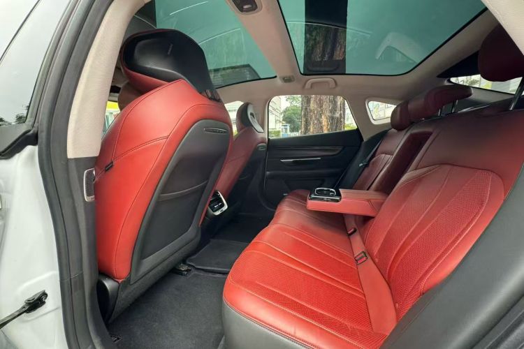 小鹏P7 2021款 480E中控内饰21