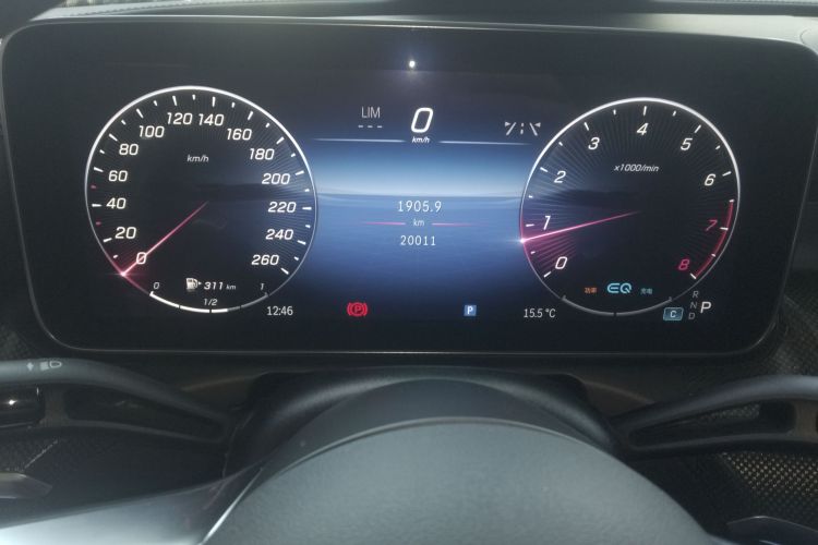 奔驰C级 2022款 C 260 L 运动版中控内饰14