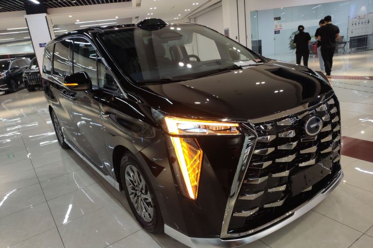 广汽传祺 传祺向往M8 2025款 乾崑系列 Max 奢享舱车身外观6002