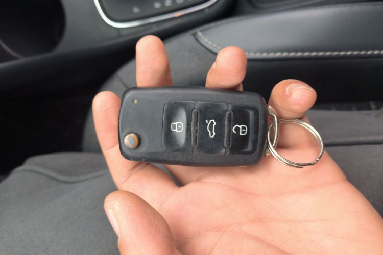 大众 Polo 2014款 1.6L 自动舒适版中控内饰7001