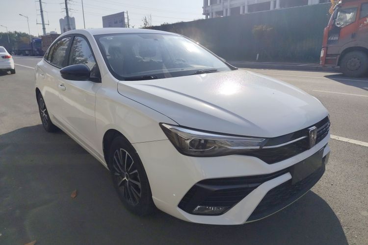 荣威i5 2021款 1.5L CVT铂金版车身外观6002