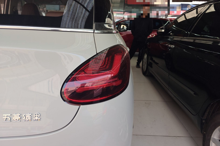 五菱汽车 五菱缤果 2025款 333km 悦享款车身外观9