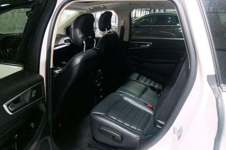 福特 锐界 2018款 EcoBoost 245 两驱豪锐型 7座 国V中控内饰7004