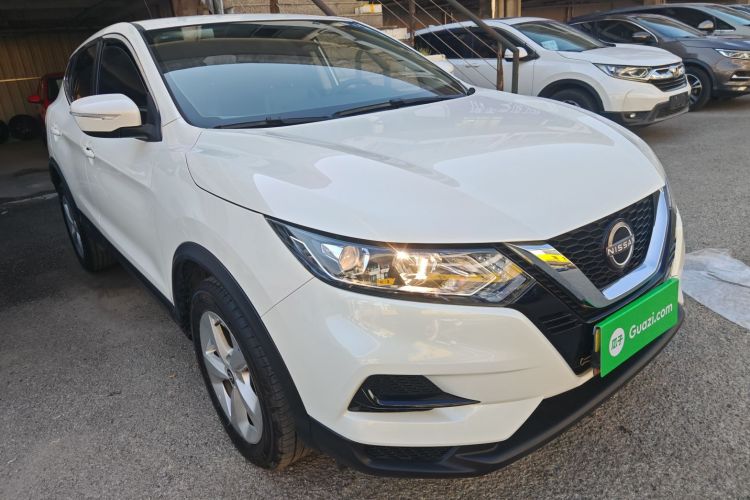 日产 逍客 2023款 经典 2.0L CVT XV舒适版车身外观3