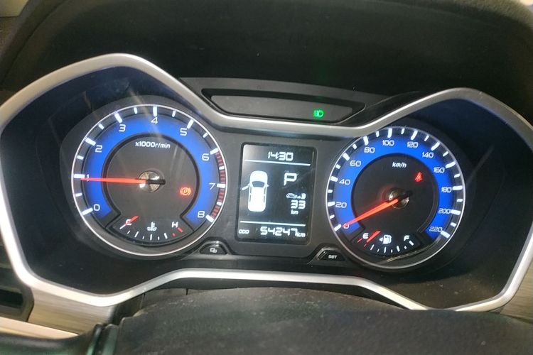 吉利汽车 远景X3 2017款 1.5L 自动尊贵型中控内饰14