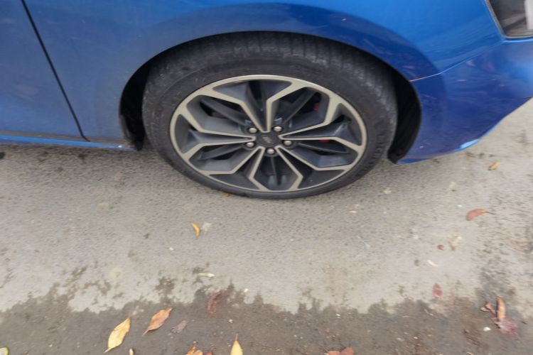 福特 福克斯 2021款 两厢 EcoBoost 180 自动ST Line车身外观10