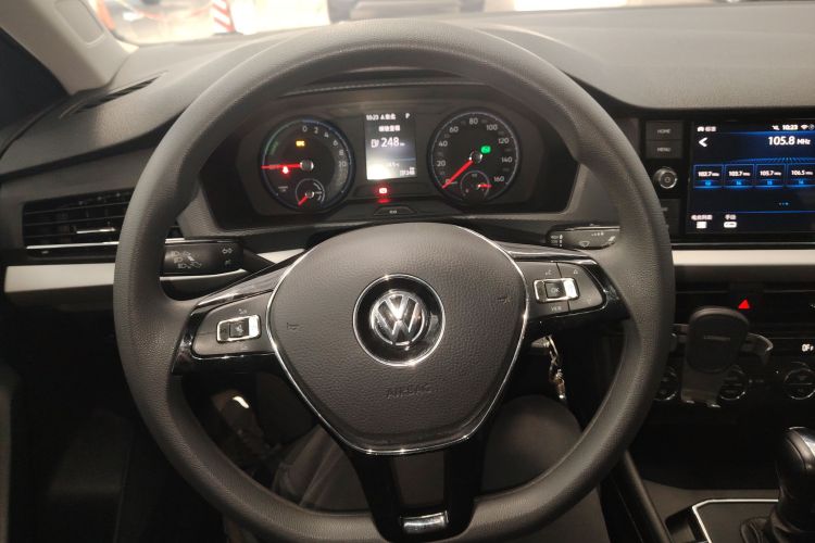 大众 朗逸纯电 2019款 优享版中控内饰13