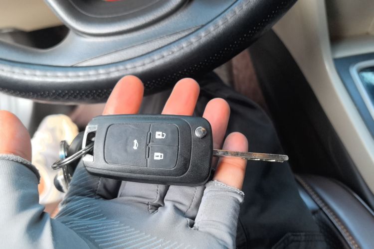 别克 英朗 2016款 15N 自动精英型中控内饰7001