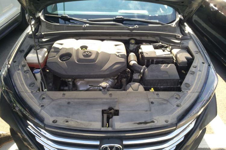 长安 逸动 2021款 PLUS 1.6L GDI 手动豪华型局部细节24