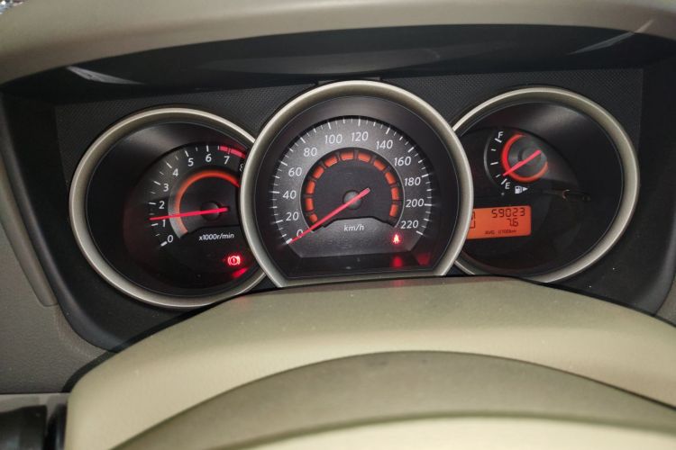 日产 轩逸 2018款 经典 1.6XE+ CVT领先版中控内饰14