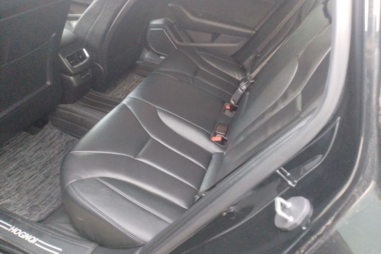 红旗H5 2022款 经典款 改款 1.5T DCT旗韵版中控内饰21