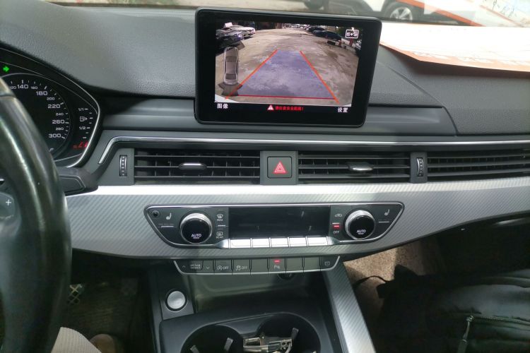 奥迪A4L 2017款 40 TFSI 时尚型局部细节16