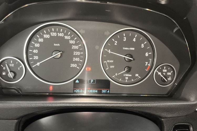 宝马3系 2017款 320Li 时尚型中控内饰14