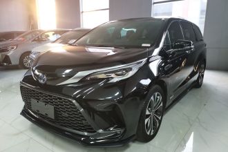 丰田 格瑞维亚 2022款 2.5L混动 尊爵版