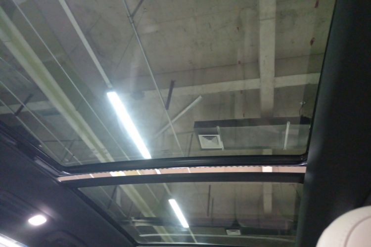 理想汽车 理想ONE 2021款 增程6座版局部细节22