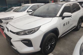 丰田 威兰达 2023款 2.0L CVT四驱豪华PLUS版