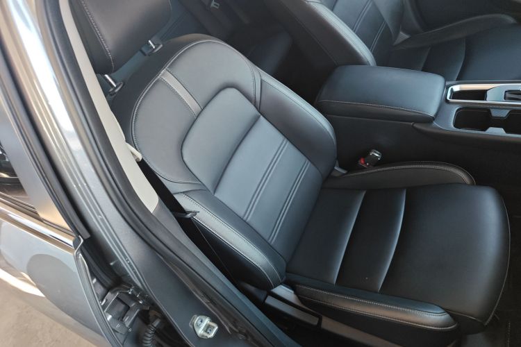 日产 轩逸 2020款 1.6L XL CVT悦享版局部细节41