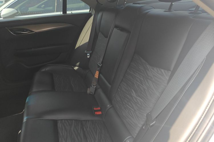 凯迪拉克ATS-L 2017款 28T 技术型中控内饰21