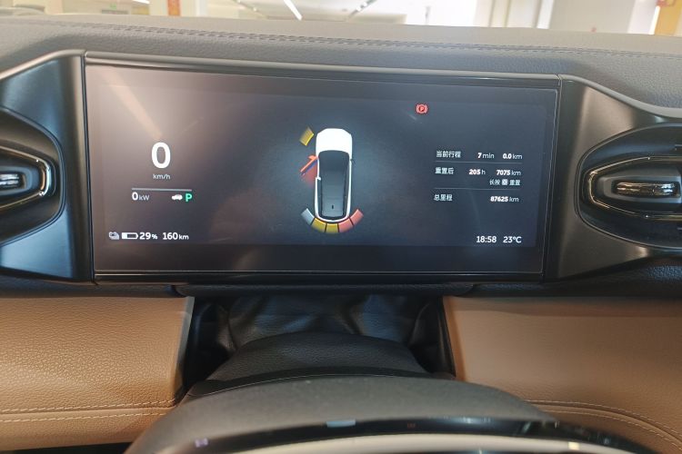 蔚来ES8 2020款 580KM 六座版局部细节14