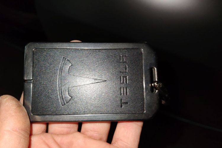 特斯拉 Model 3 2022款 后轮驱动版中控内饰11