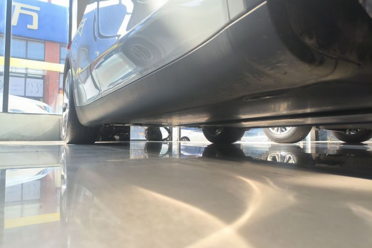 特斯拉 Model Y 2021款 长续航全轮驱动版 3D7局部细节9001