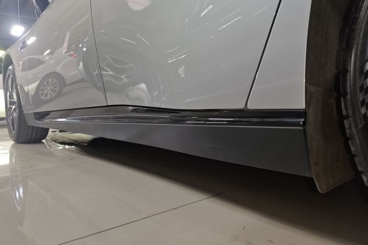 小鹏P7 2023款 P7i 702 Pro局部细节9002