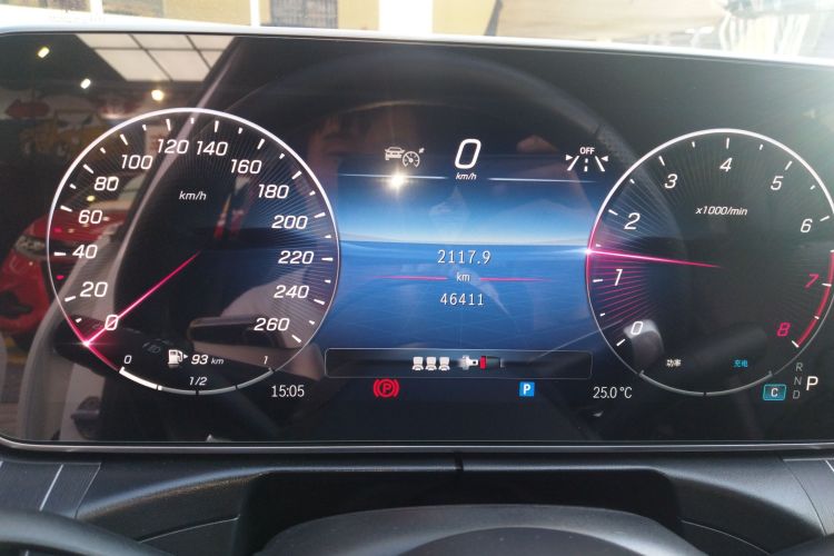 奔驰C级 2023款 改款二 C 260 L 运动版中控内饰14