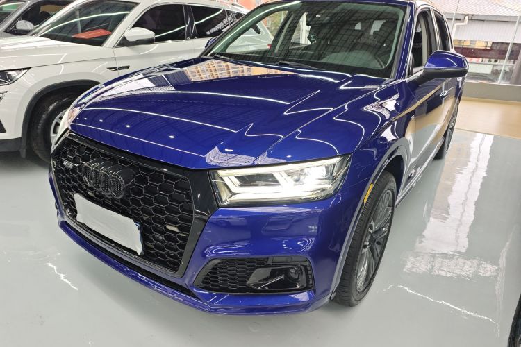 奥迪Q5L 2018款 45 TFSI 尊享时尚型 国VI车身外观1